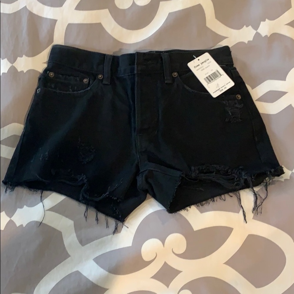 New FREE PEOPLE Distressed Black Jeans Shorts 25